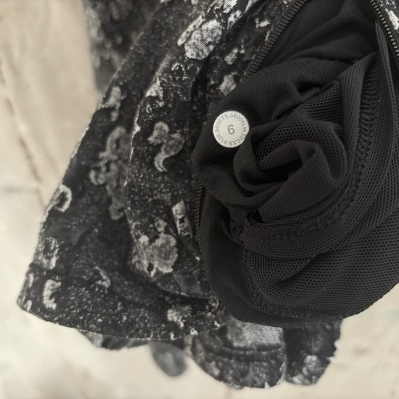 Lululemon Run Briskly 1/2 Zip, Eventide Jacquard Black Alpine White - Picture 5 of 5